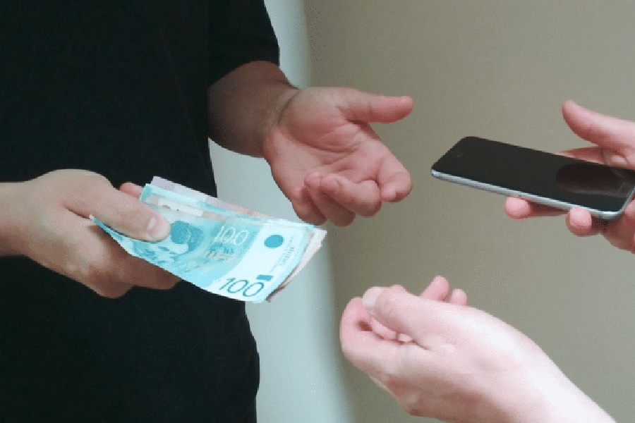 دلیل تفاوت قیمت گوشی در فروشگاه های مختلف چیست؟