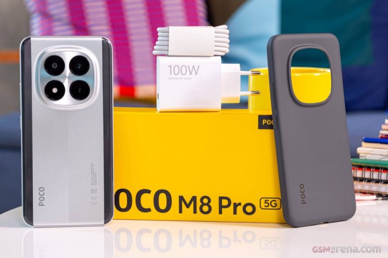 نمایشگر AMOLED گوشی شیائومی Poco M8 Pro