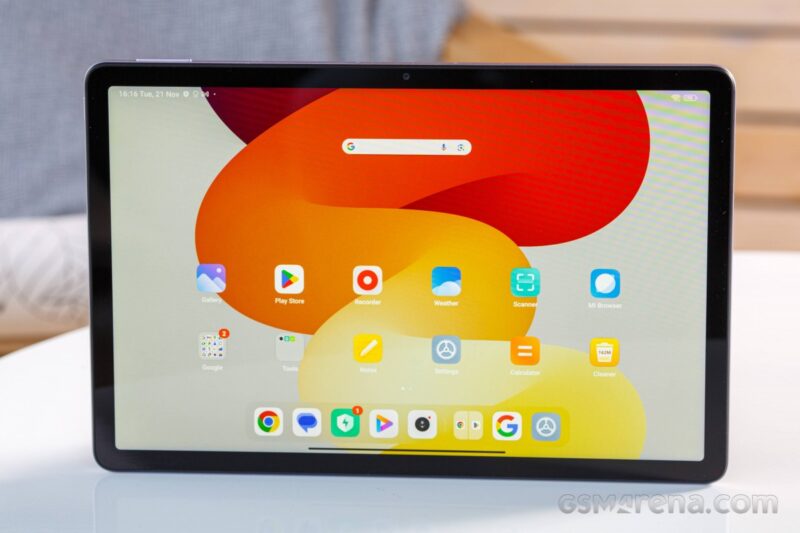 نمای جلوی تبلت شیائومی Redmi Pad SE با نمایشگر ۱۱ اینچ